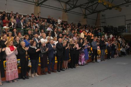 60 LET OŠ CERKNICA 87 FOTO LJUBO VUKELIČ